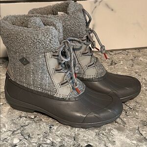Sperry Gray Winter Rain Boots with Waterproof Rubber Shell